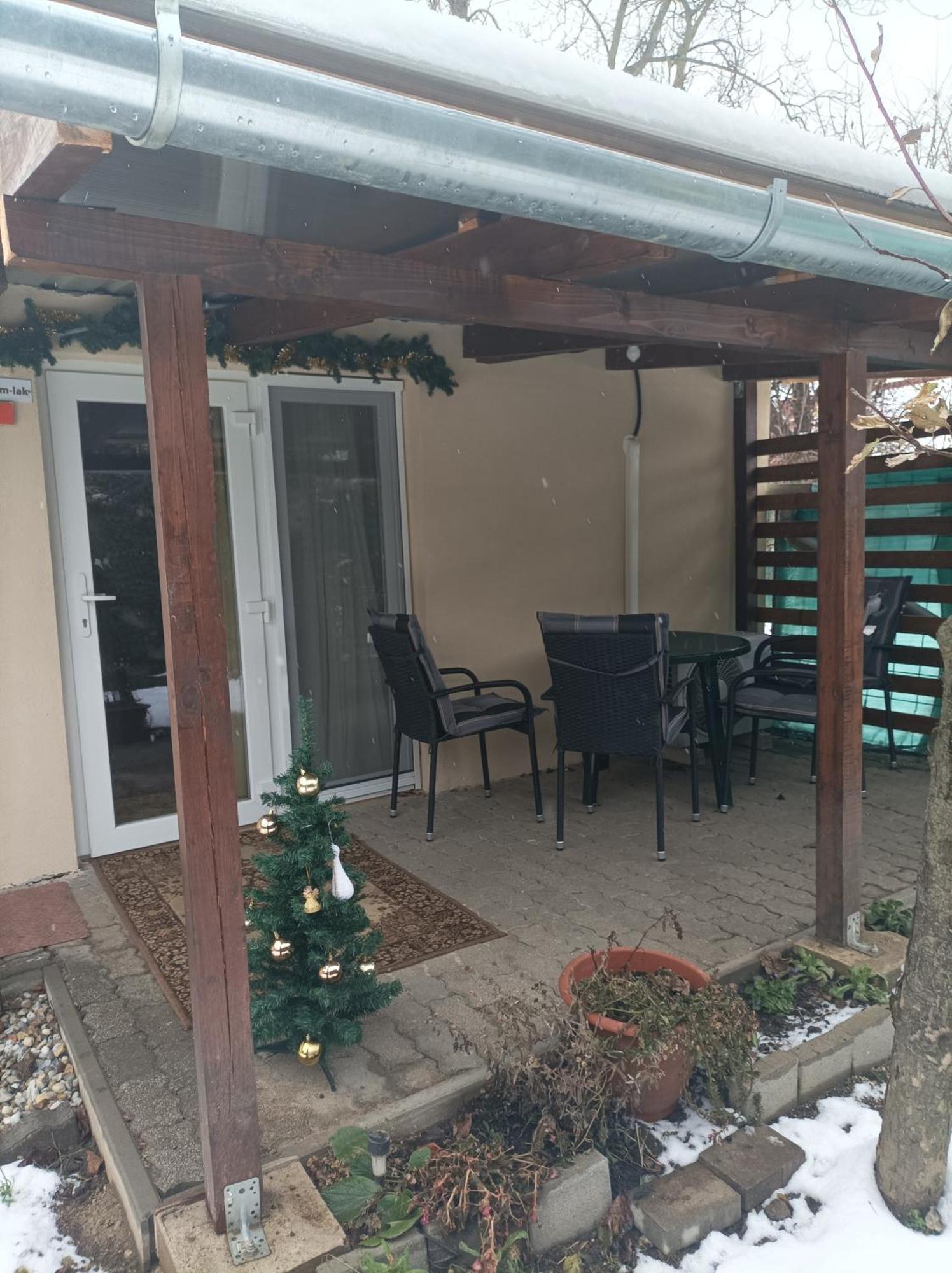 Csilla Apartman Balogunyom Εξωτερικό φωτογραφία